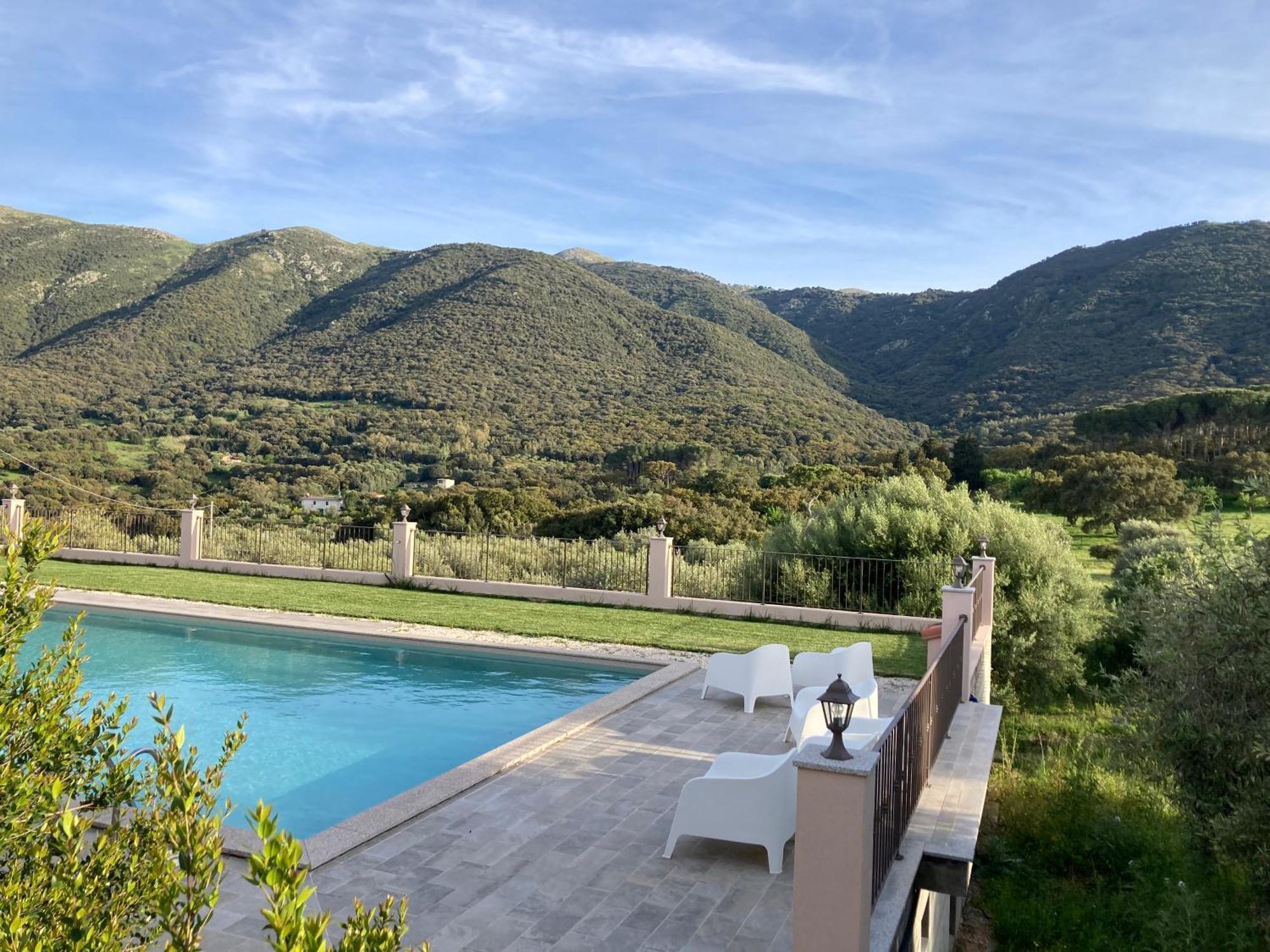 Agriturismo Is Conchisceddas Gonnosfanàdiga Exteriör bild