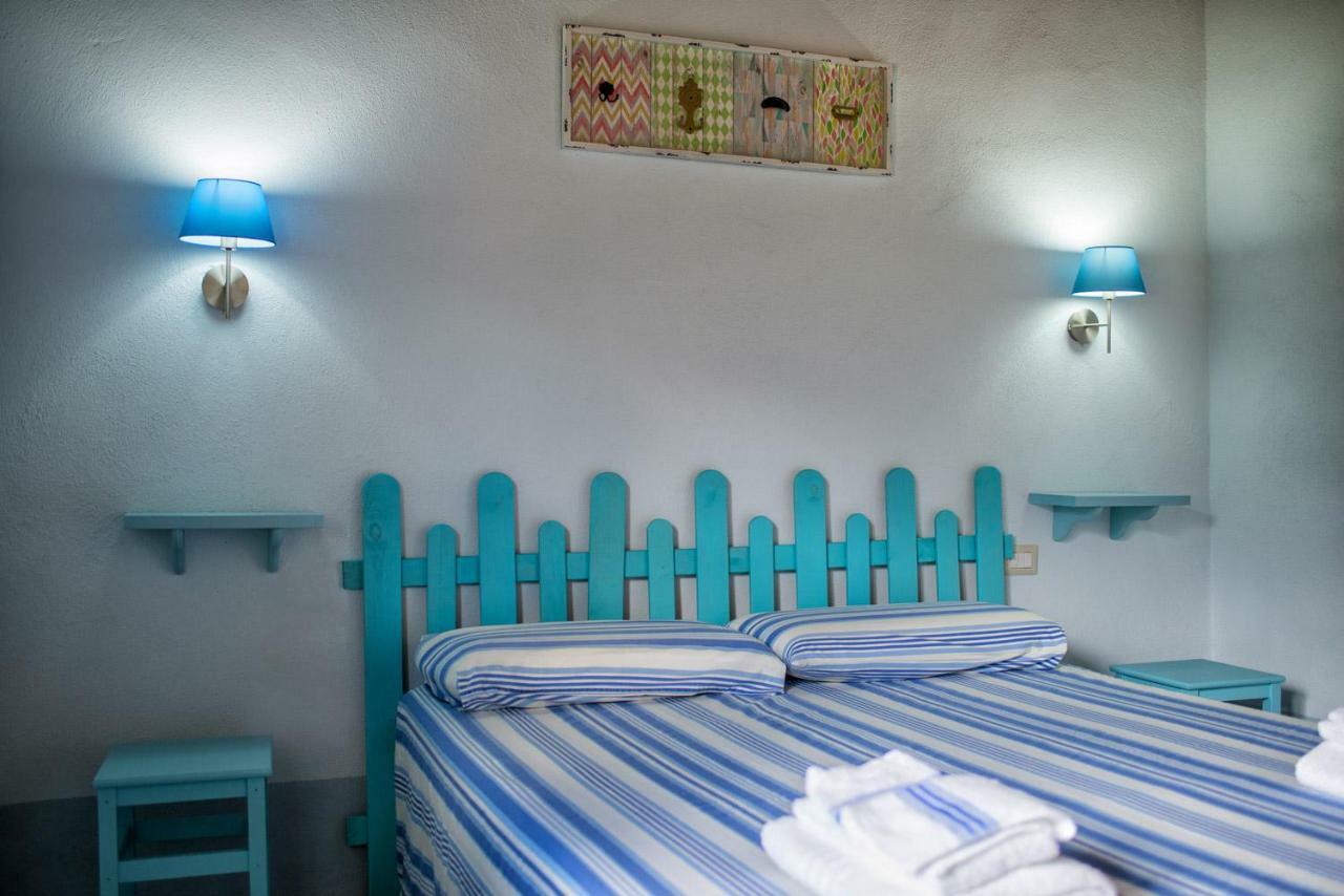 Agriturismo Is Conchisceddas Gonnosfanàdiga Exteriör bild